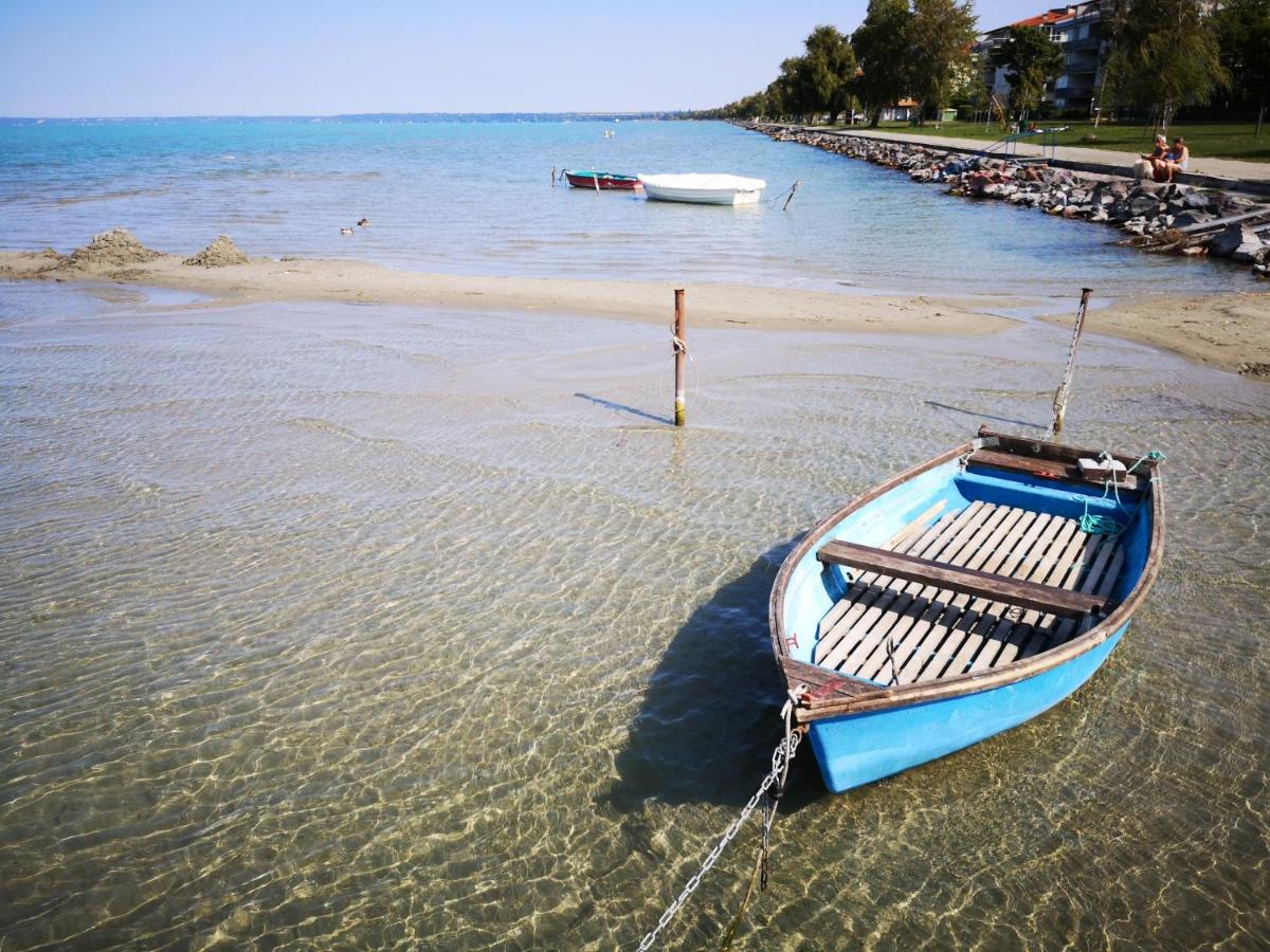 Eda Beach Apartman Siófok Eksteriør billede