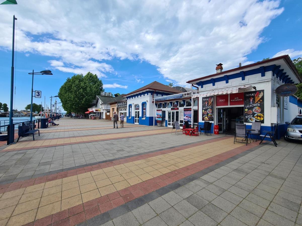 Eda Beach Apartman Siófok Eksteriør billede